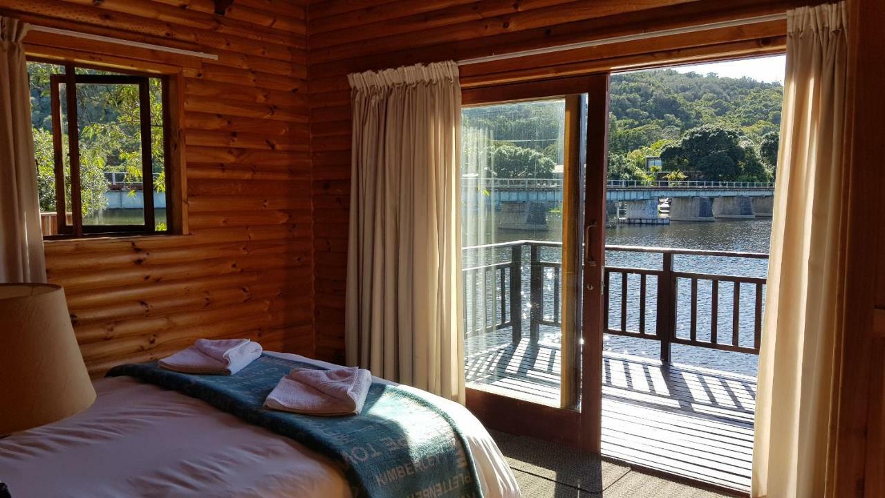 Pirates Creek Self-Catering Chalets วิลเดอร์เนส ภายนอก รูปภาพ