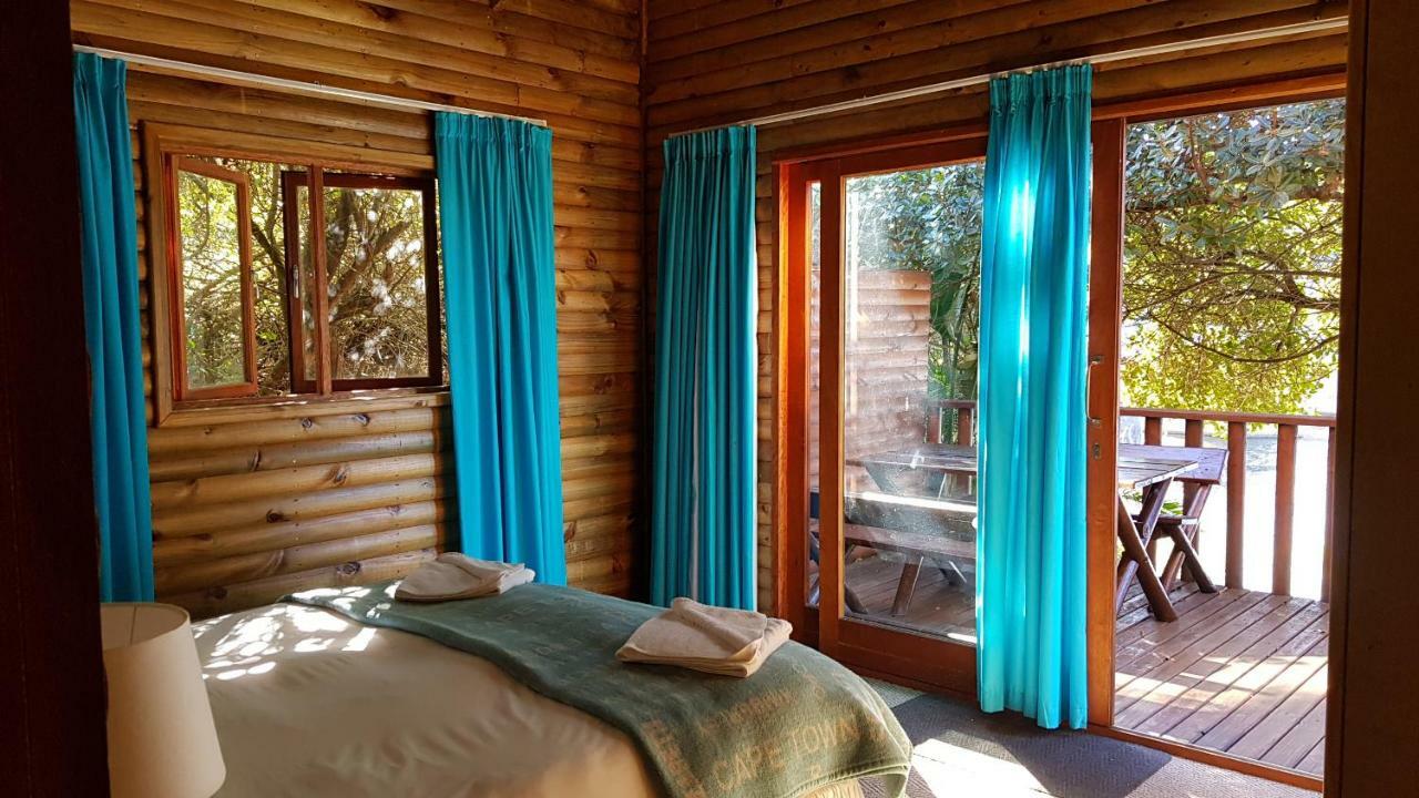 Pirates Creek Self-Catering Chalets วิลเดอร์เนส ภายนอก รูปภาพ