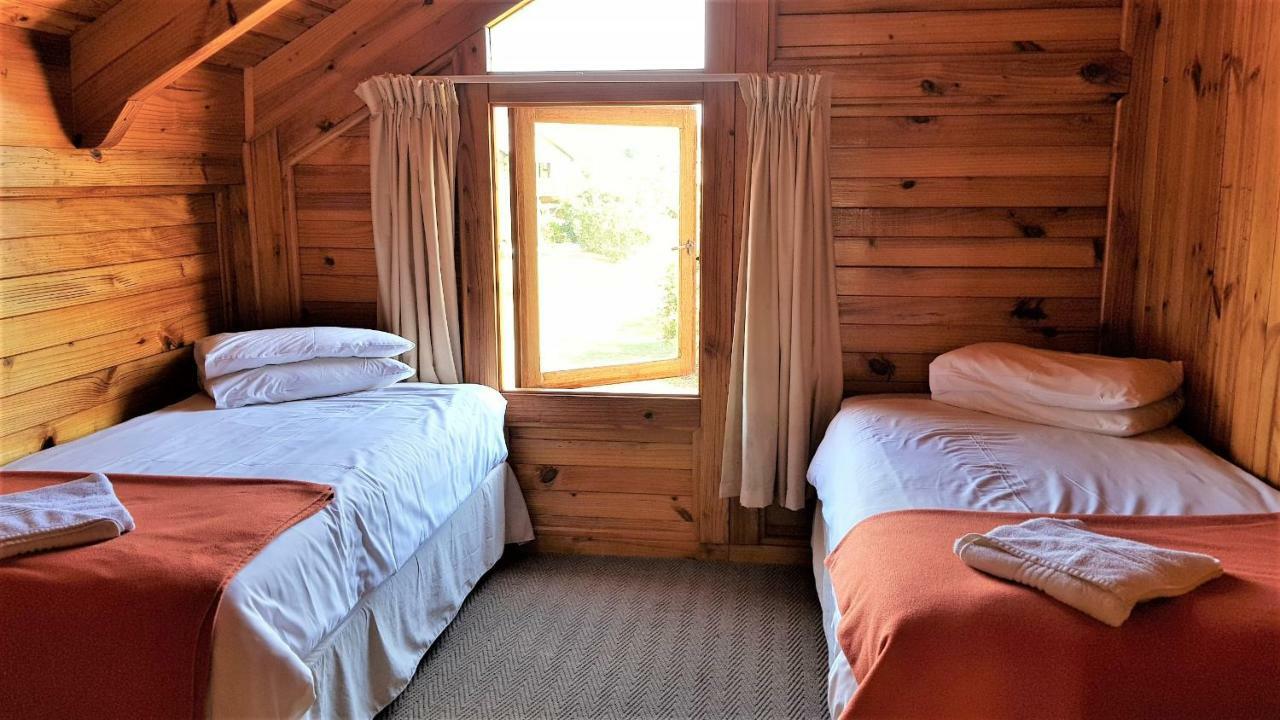 Pirates Creek Self-Catering Chalets วิลเดอร์เนส ภายนอก รูปภาพ