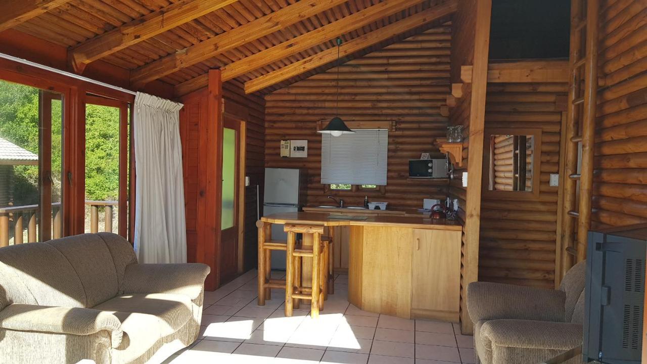 Pirates Creek Self-Catering Chalets วิลเดอร์เนส ภายนอก รูปภาพ