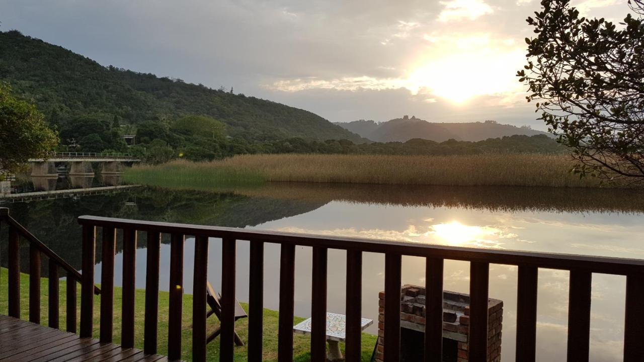 Pirates Creek Self-Catering Chalets วิลเดอร์เนส ภายนอก รูปภาพ
