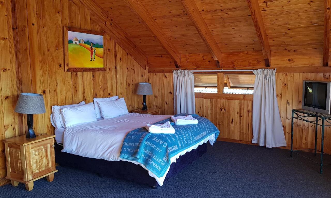 Pirates Creek Self-Catering Chalets วิลเดอร์เนส ภายนอก รูปภาพ